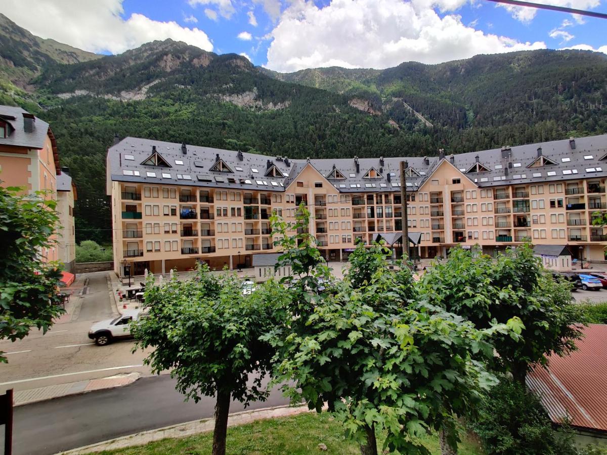 "Leo Pixel" Avairent Canfranc Estacion Lägenhet Exteriör bild