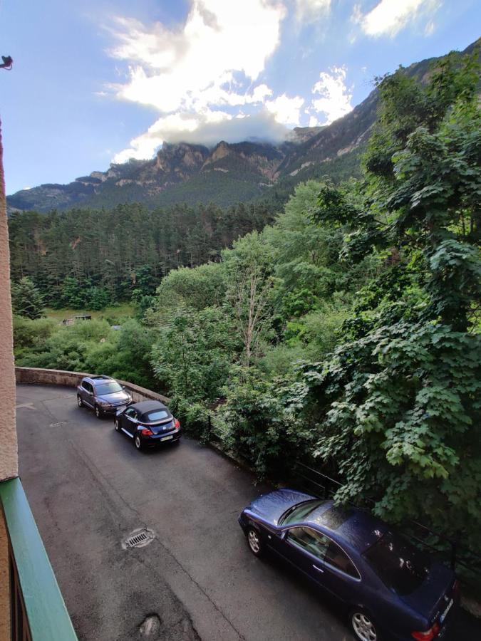 "Leo Pixel" Avairent Canfranc Estacion Lägenhet Exteriör bild